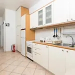 Apartamento Georgia Katávolos